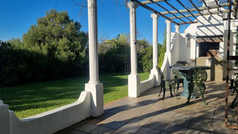 15 Bedroom Property for Sale in Aalwyndal Western Cape